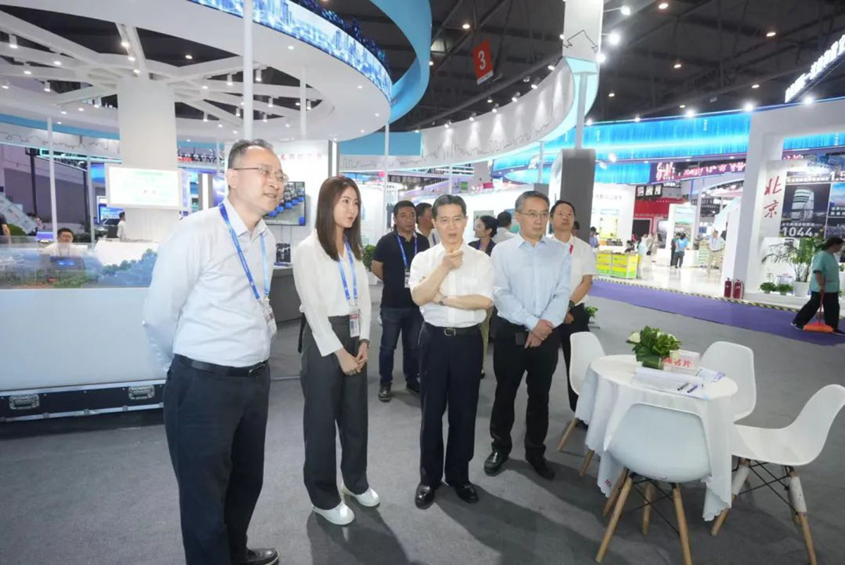 1708564973750912.jpg 640.jpg